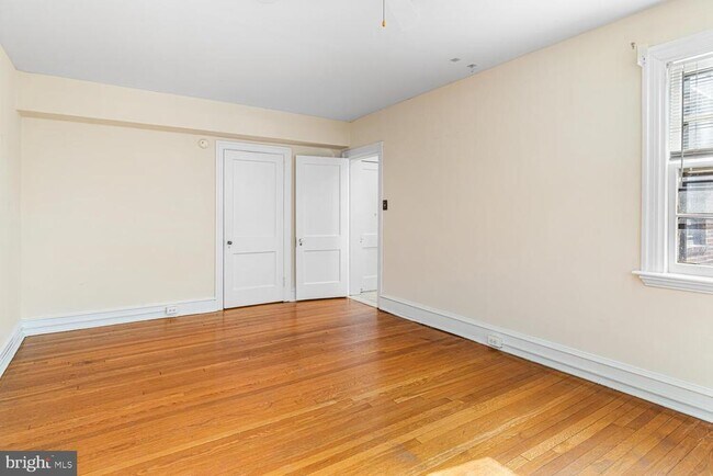 Building Photo - 415 City Ave