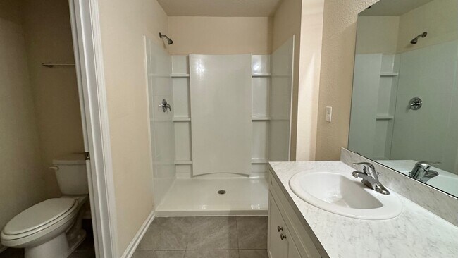 Building Photo - St. Johns County Townhome || Screened in Lanai || Resort Style Amenities