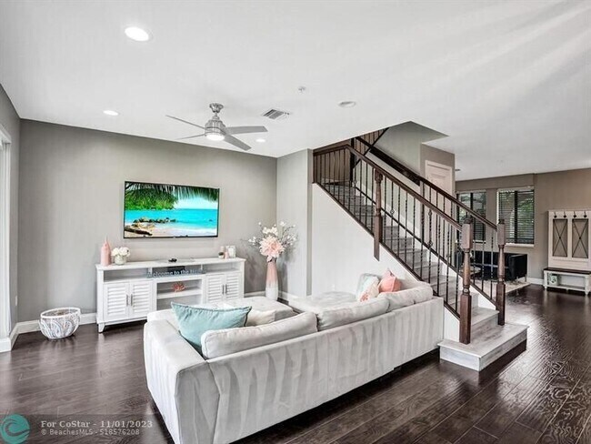 Building Photo - 2925 NW 126th