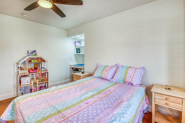 Building Photo - 6205 Brisa Del Mar Dr