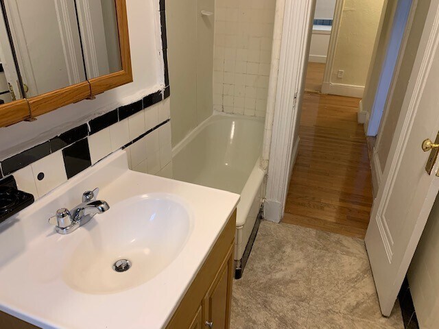 Building Photo - 1762 Commonwealth Ave