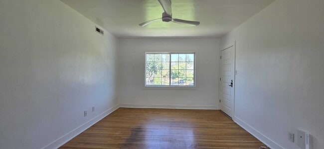 Building Photo - 808 E 300 S