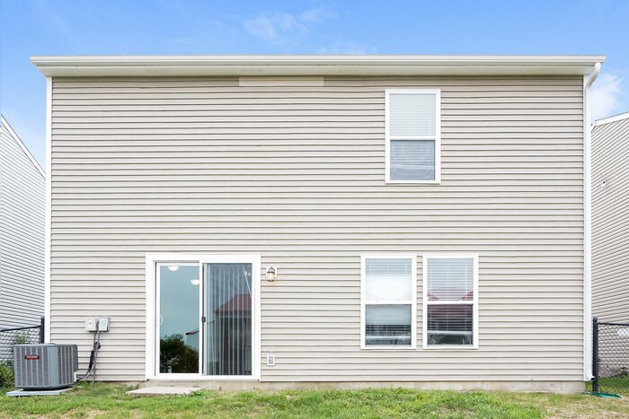 Building Photo - 6744 Everbloom Ln