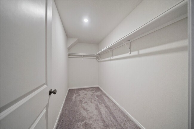 Building Photo - 15536 Briar Forest Dr