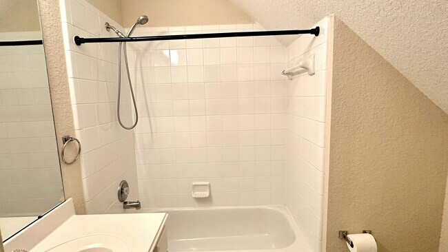 Building Photo - 158 Prairie Dawn Cir