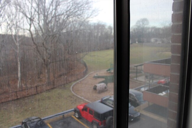 Building Photo - 46 Cochituate Rd