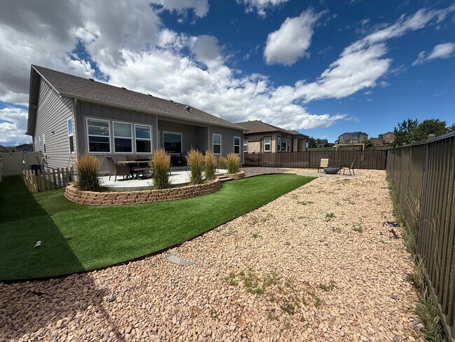 Building Photo - 3 Bedroom Home in Meridian Ranch