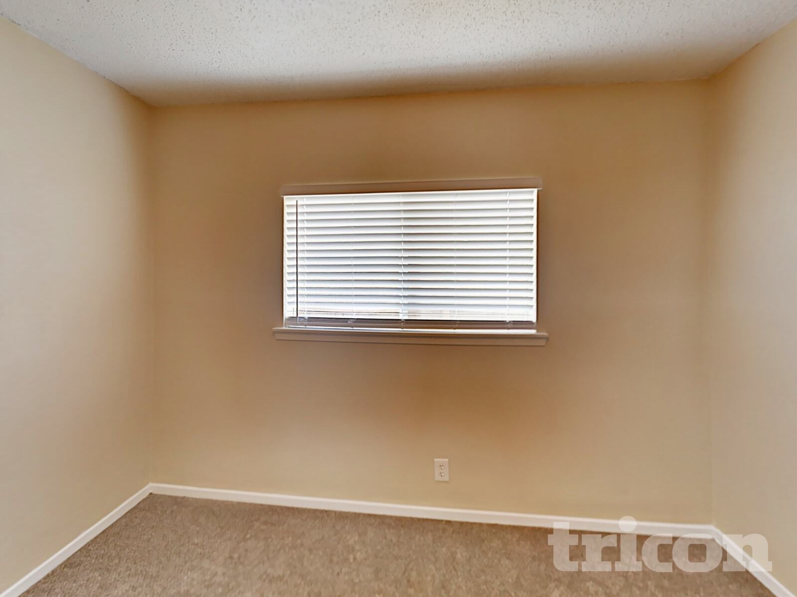 Building Photo - 4909 Tiffany Ln