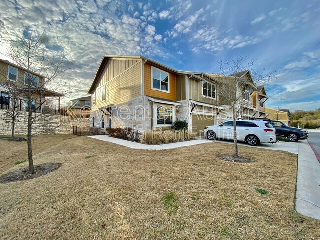 Building Photo - 516 E Slaughter Ln