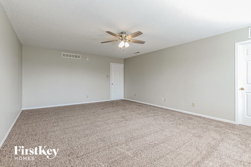 Building Photo - 1954 Morning Light Ln