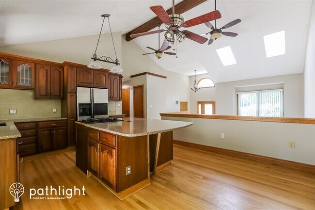 Building Photo - 7610 NW 69th Terrace