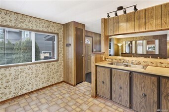 Building Photo - 8491 Cimarron Way