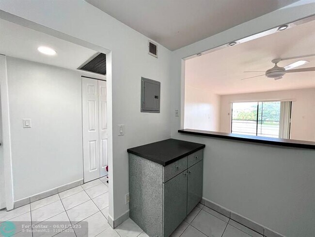 Building Photo - 9355 SW 8th St