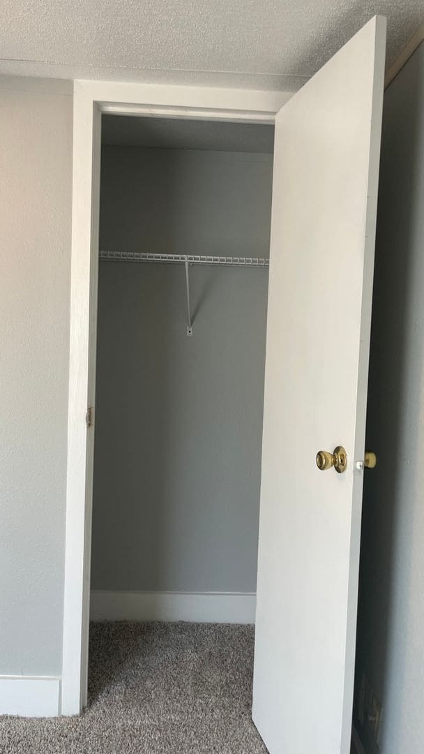 Building Photo - 3 Bed, 2 Bath Mobile Home! HUD ACCEPTED!