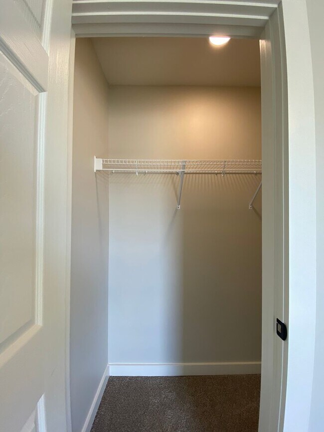Building Photo - Home for rent in Montgomery!!! View with 48 Hours Notice!
