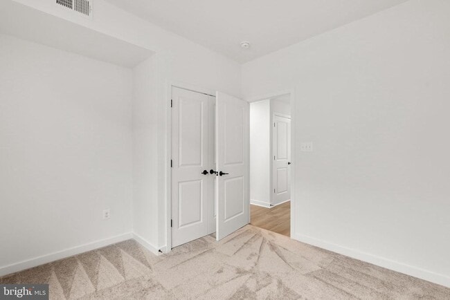 Building Photo - 1631 Blacksmith Wy