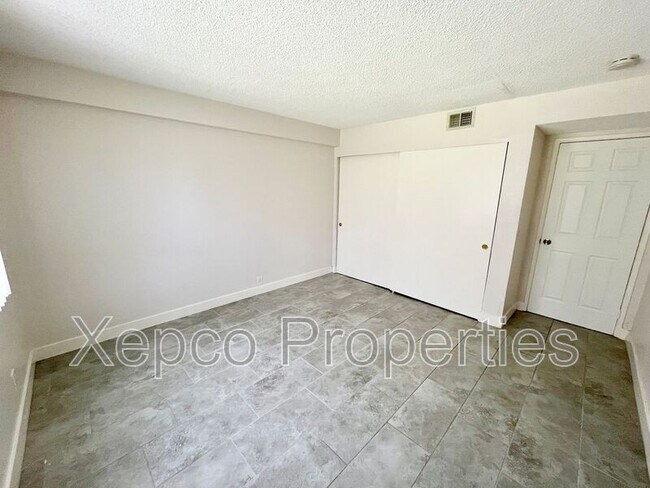 Building Photo - 32200 Cathedral Canyon Dr