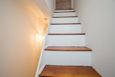 Building Photo - 137 S Fairfax St