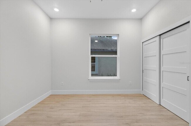 Building Photo - 207 Athens St