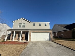 Building Photo - 4 Bedrooms, 3 Bathrooms - Home in West Rome!