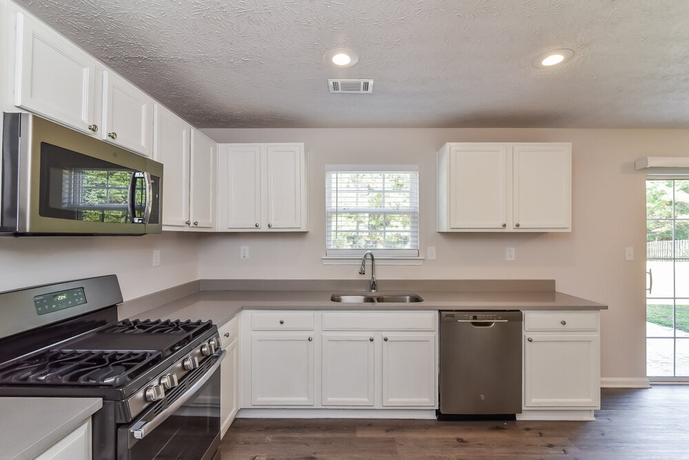 Building Photo - 626 Stonecrest Dr