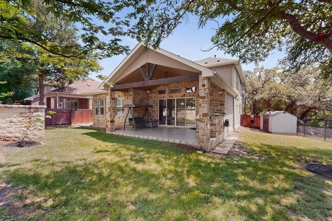 Building Photo - 13900 Tyburn Trail