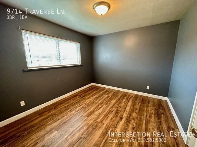 Building Photo - 9714 Traverse Ln