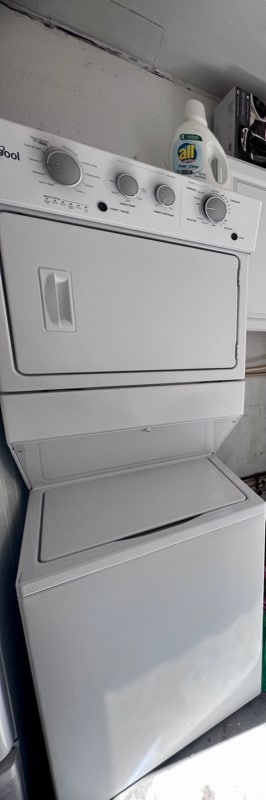 Building Photo - 5645 Central Ave