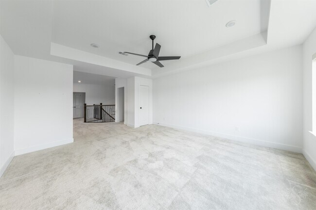 Building Photo - 7526 Sunny Oak Ln