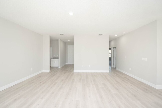 Building Photo - Peaceful and Private setting new construct...