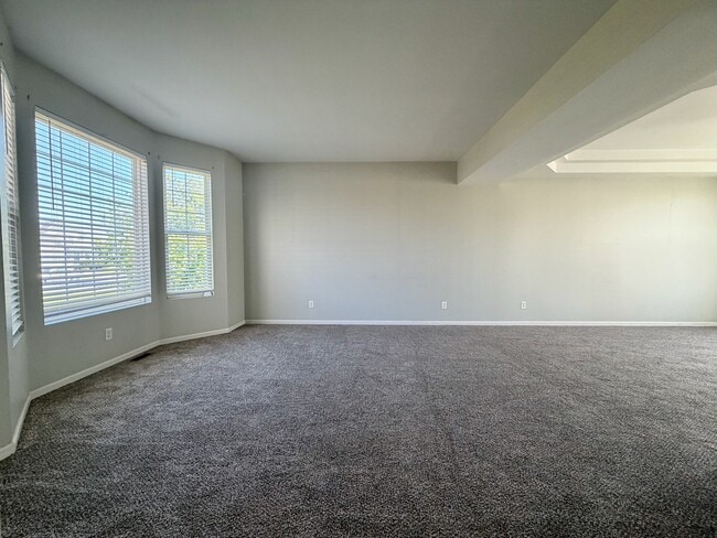 Building Photo - 367 Bertram Dr