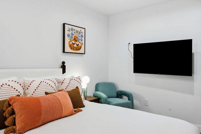 Building Photo - 11802 Hayden Rd