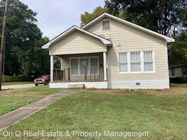 Primary Photo - 2 br, 1 bath House - 1600 Aggie Rd