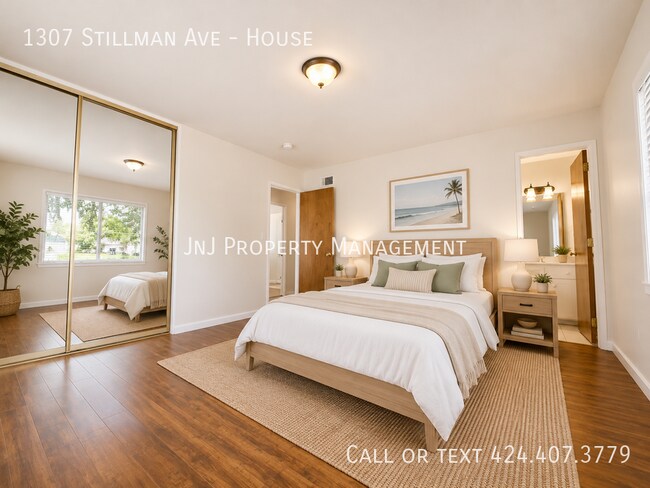 Building Photo - 1307 Stillman Ave