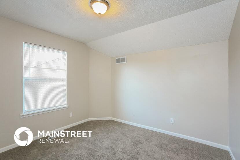 Building Photo - 7862 Park N Cir