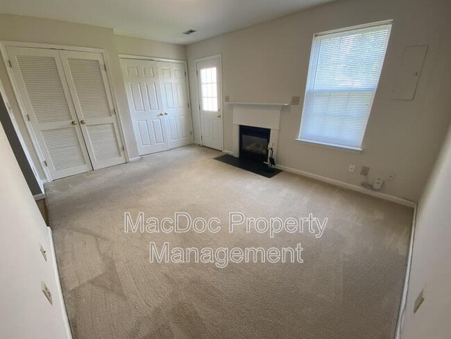 Building Photo - 7137 Wytheville Cir