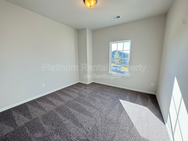 Building Photo - 1088 Chastain Dr