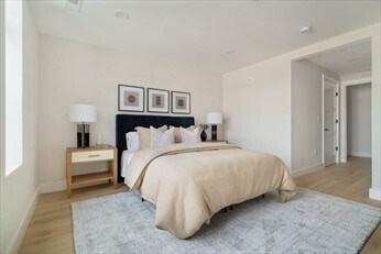 Building Photo - 20 Kinmonth Rd