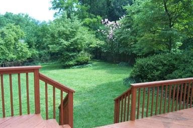 Building Photo - 9405 Locust Hill Rd