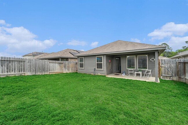 Building Photo - 22435 Forest Gorge Ln