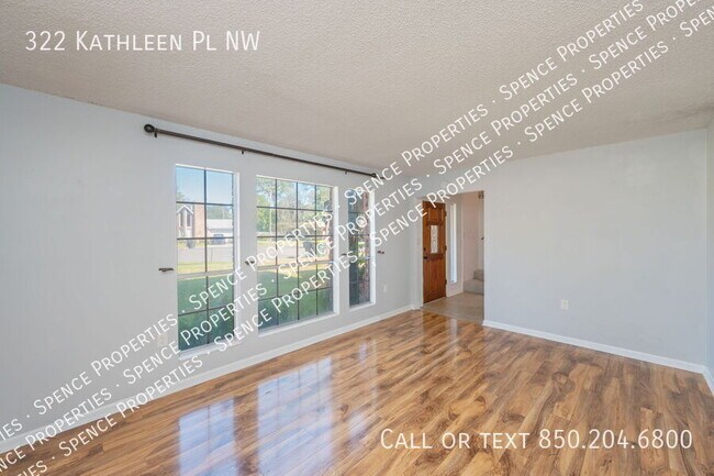 Building Photo - 322 Kathleen Pl NW