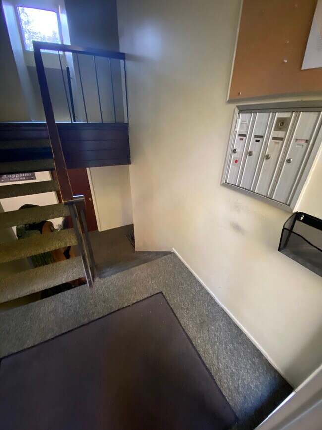 Building Photo - 229 Bacon Pond Rd