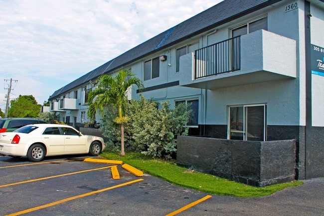 Building Photo - Sligo Villa Apartments