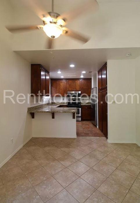 Building Photo - 1260 Corte Famosa