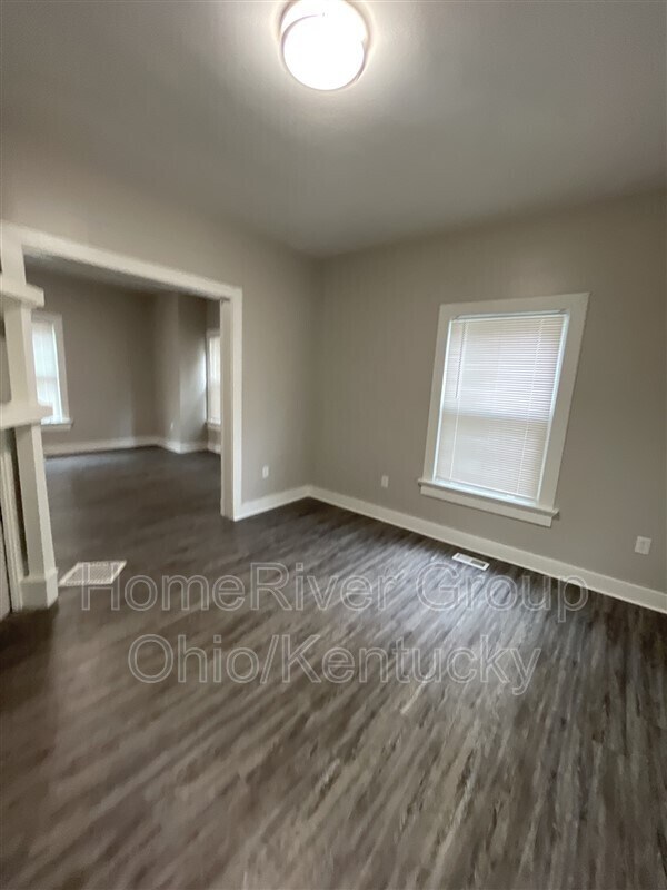 Building Photo - 1251 Phillips Ave