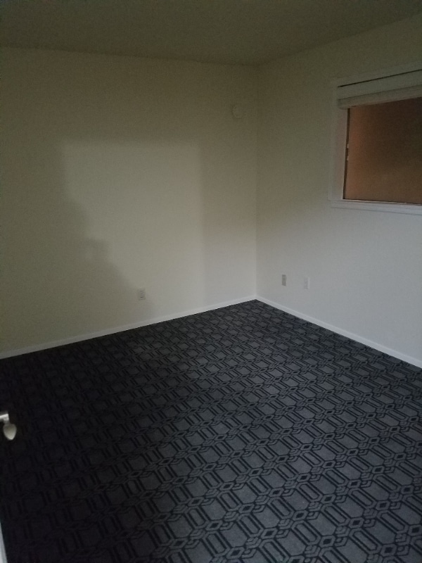 Building Photo - 14527 NE 40th St