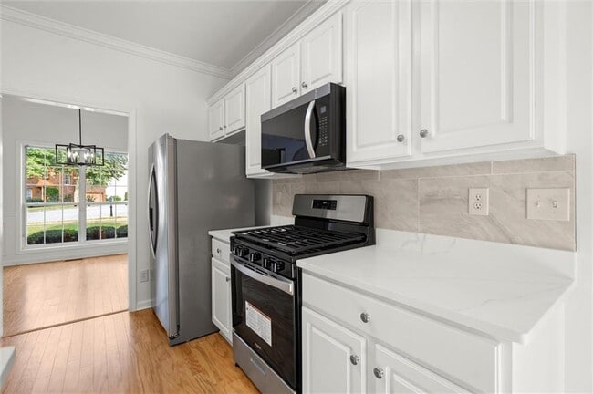 Building Photo - 3537 Castle View Ct