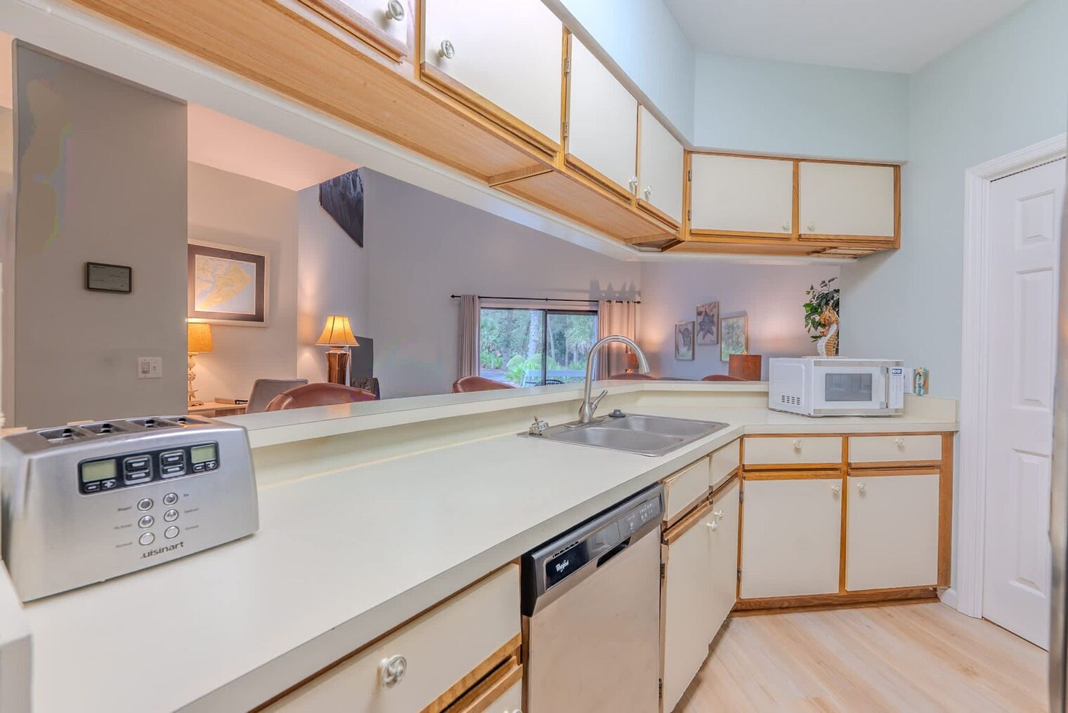 Building Photo - 137 Cordillo Pkwy