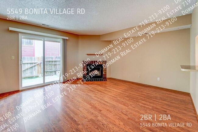 Building Photo - 5549 Bonita Village Rd