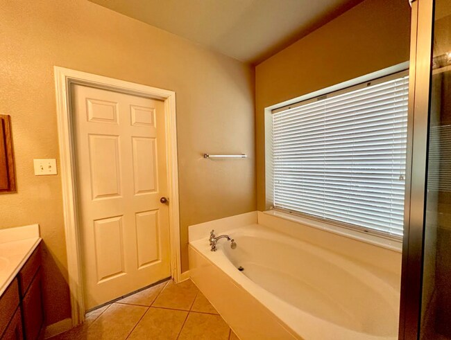 Building Photo - Welcome Home to Your Star Ranch Retreat!
